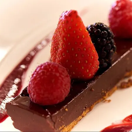 酒店 Logis Hotel-restaurant Le Grand Cerf 3*