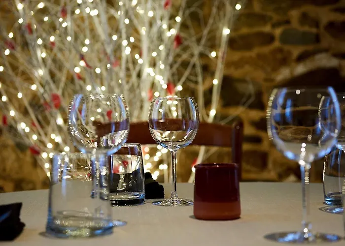 Hotel Logis Hotel-restaurant Le Grand Cerf