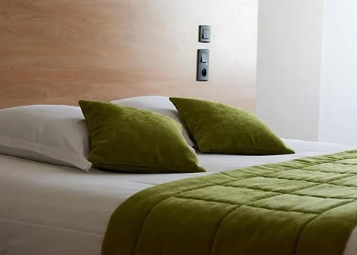 Logis Hotel-restaurant Le Grand Cerf 3*